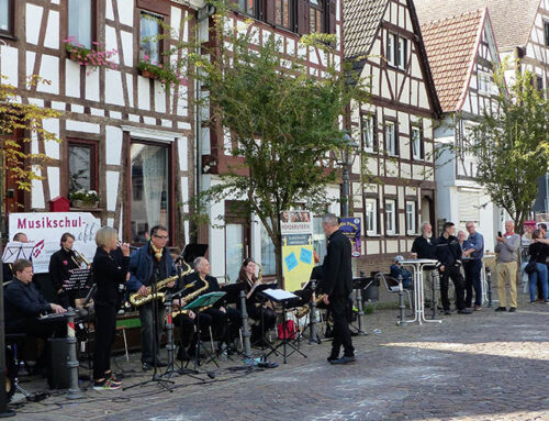 Bigbandsound auf dem Marktplatz